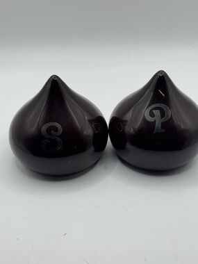 Hershey Kiss Brown Ceramic Salt and Pepper Shakers - Set of 2